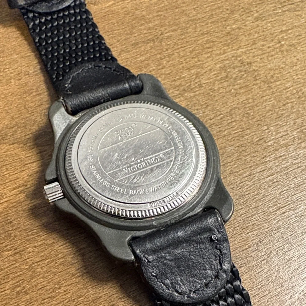 Victorinox “Marlboro” watch - Picture 3 of 3